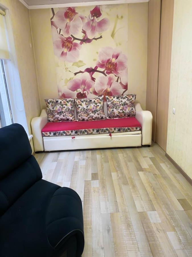 Ala-Bel Guesthouse บิชเคก ภายนอก รูปภาพ